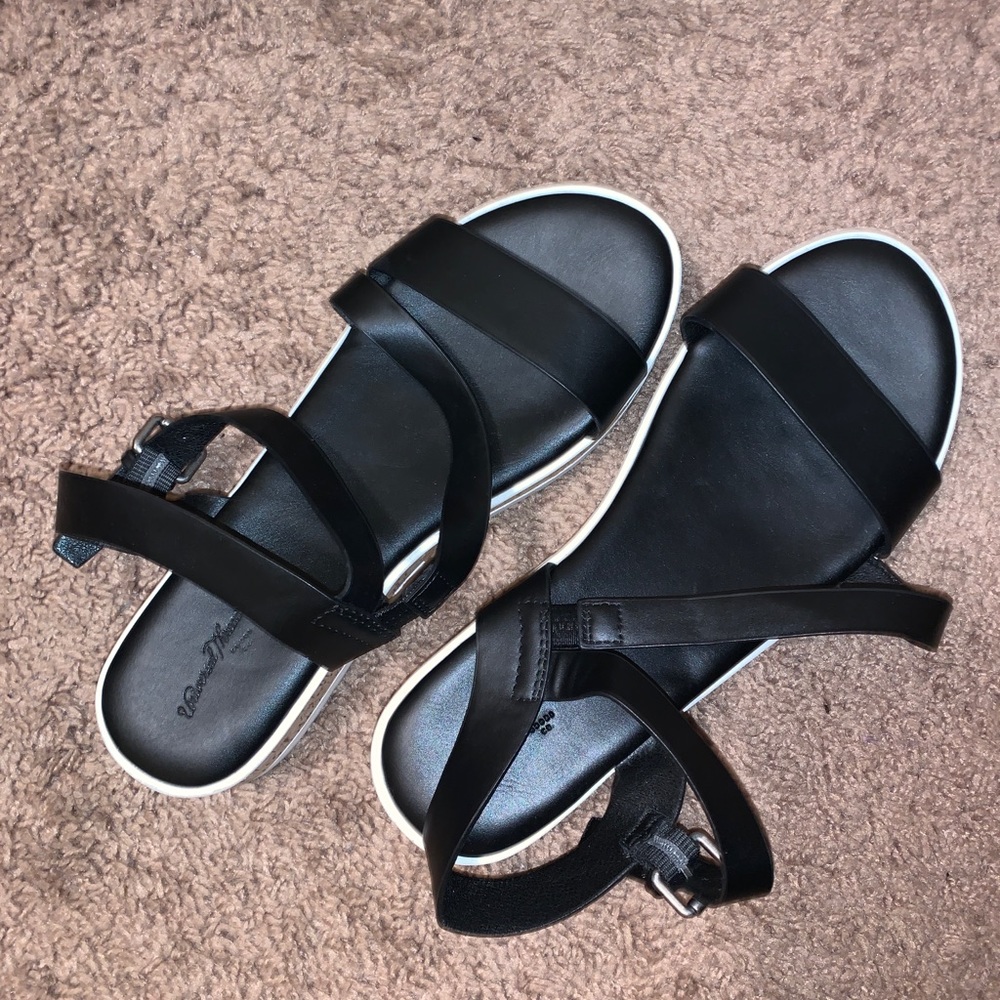 Summer sandals
